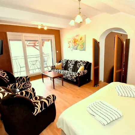 Holiday Leba Δωμάτια σε οικογενειακή κατοικία