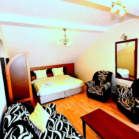 莱鲍假日酒店 * 莱鲍