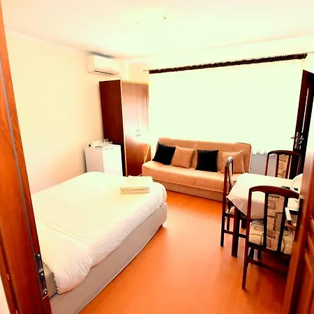 Homestay Holiday Leba Leba